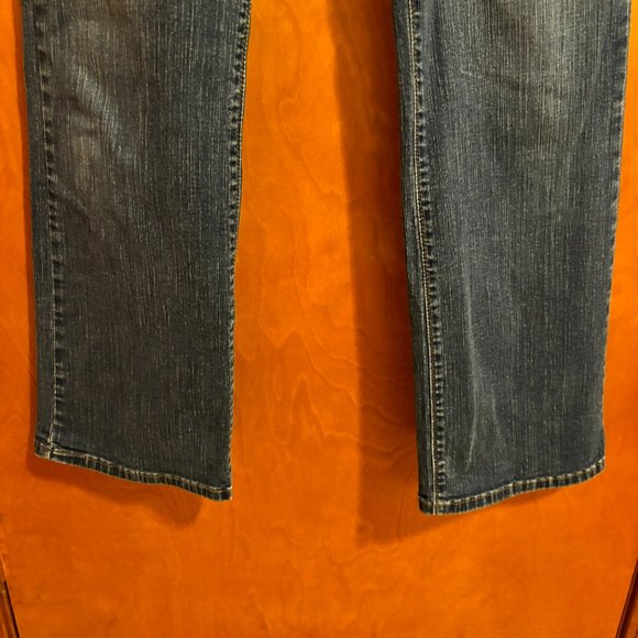 Levi’s Perfectly Slimming Bootcut 512 Jeans Size 6M - Picture 8 of 16
